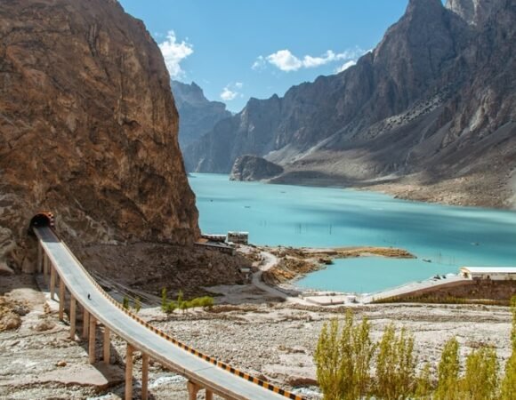 5 DAYS HUNZA, NALTAR, AND KHUNJERAB PUBLIC GROUP TOUR