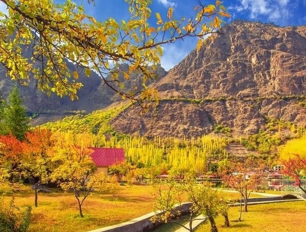 Hunza Valley Autumn Tour - Pakistan Autumn Tour Packages 2025