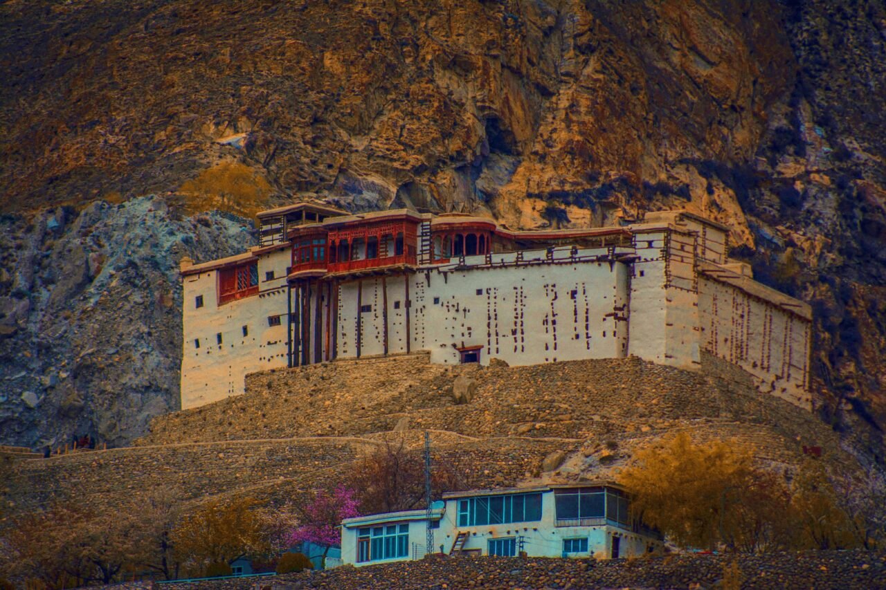 Skardu Tour - Places to visit in Hunza Valley