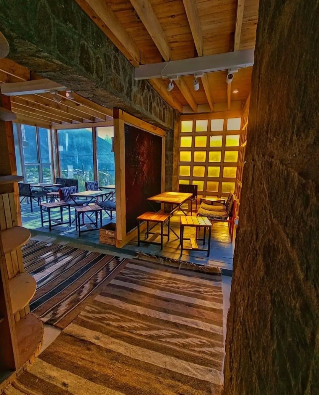 11 Best Restaurants in Hunza Valley