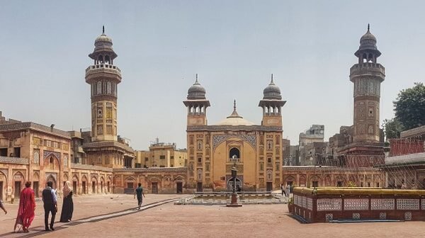 Heritage Walk Through Old Streets of Lahore